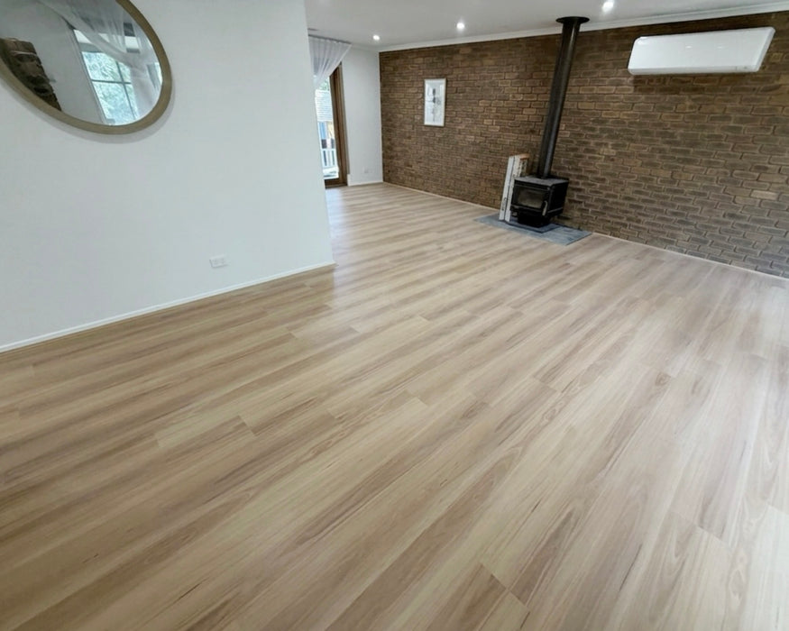 Coastal Blackbutt 5G Hybrid Flooring (5G7120)