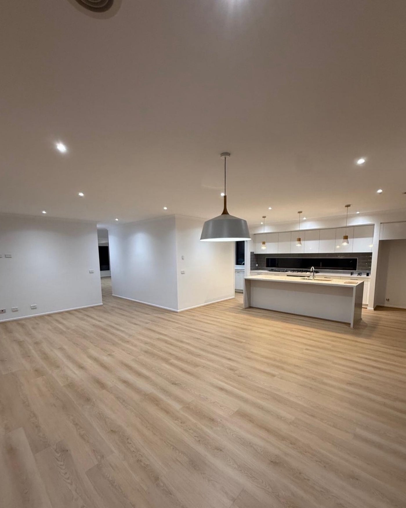 Tuscan Oak 5G Hybrid Flooring (5G7123)