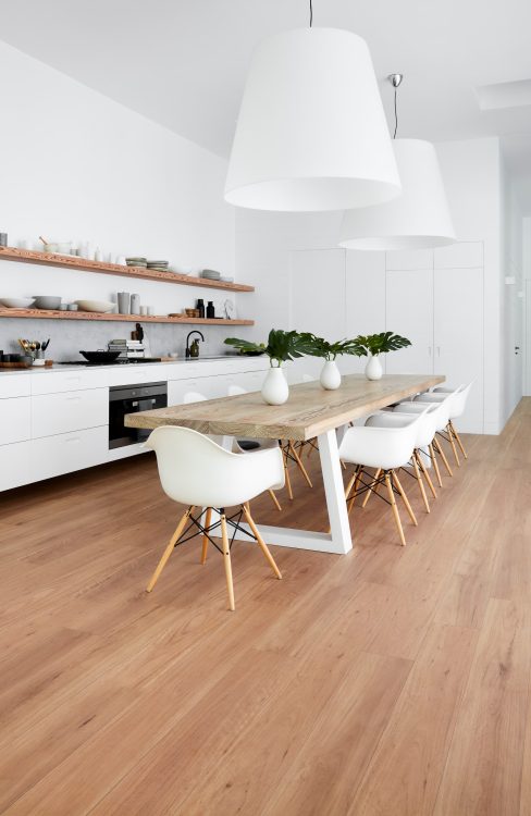 Vintage Blackbutt 12mm Laminate Flooring (LP61)