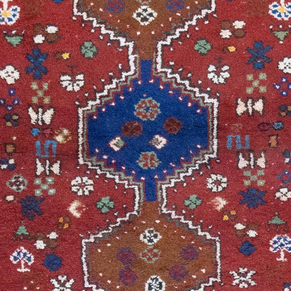 Gashgai Handmade Runner — 73 × 185 cm (Label 116) — close-up of the actual photographed pattern and weave.