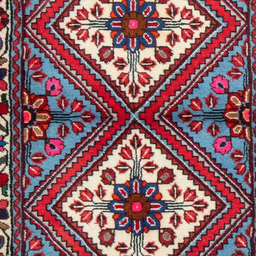 Ardabill Handmade Runner — 80 × 280 cm (Label 580) — close-up of the actual photographed pattern and weave.