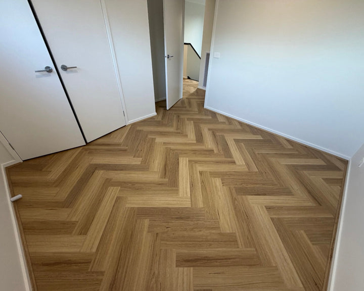 Native Blackbutt Ember 9mm Hybrid Flooring (HAA27) - view 2 - National Floors