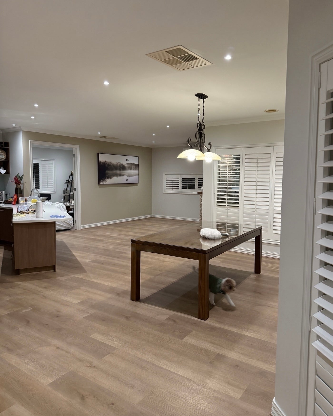 Blonde 9mm Hybrid Flooring (HC14)