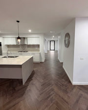 Regal 9mm Hybrid Flooring (HC17)