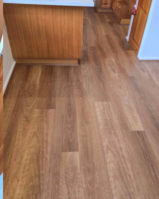 Select Spotted Gum 9mm Hybrid Flooring (HC18)