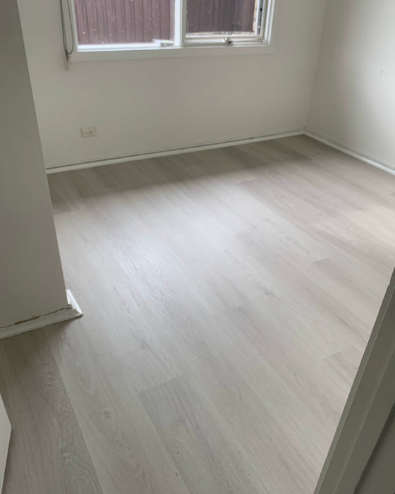 Eclipse 8mm Hybrid Flooring (HCC72)