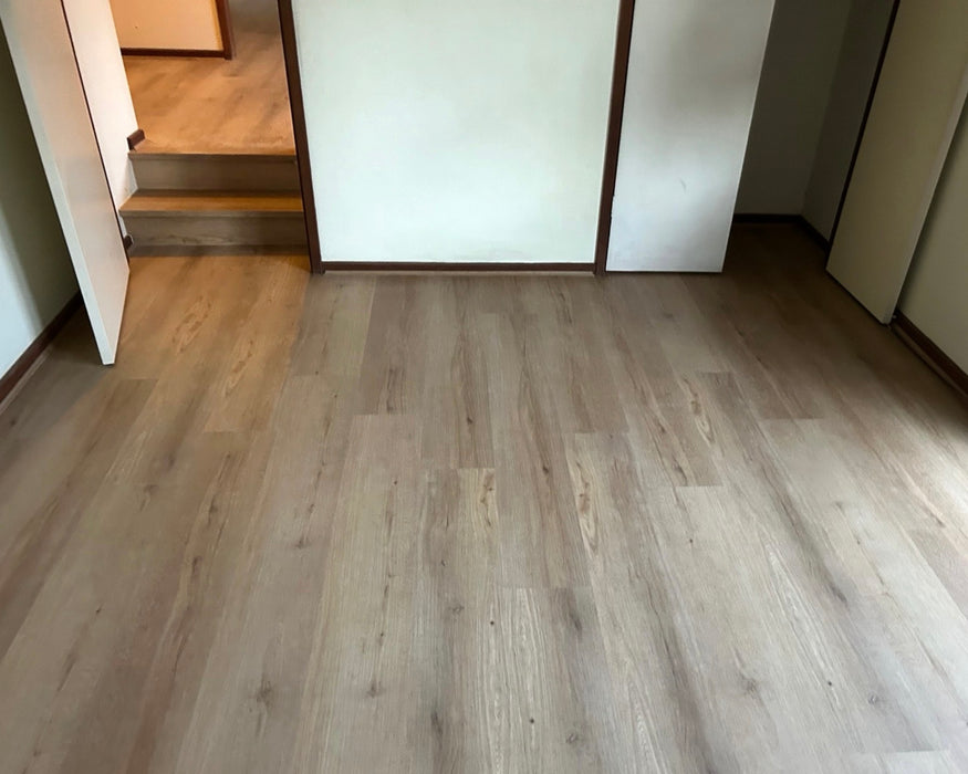 Granite 8mm Hybrid Flooring (HCC74)