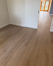 Classic Oak 9.5mm Hybrid Flooring (HFD16) - view 4 - National Floors
