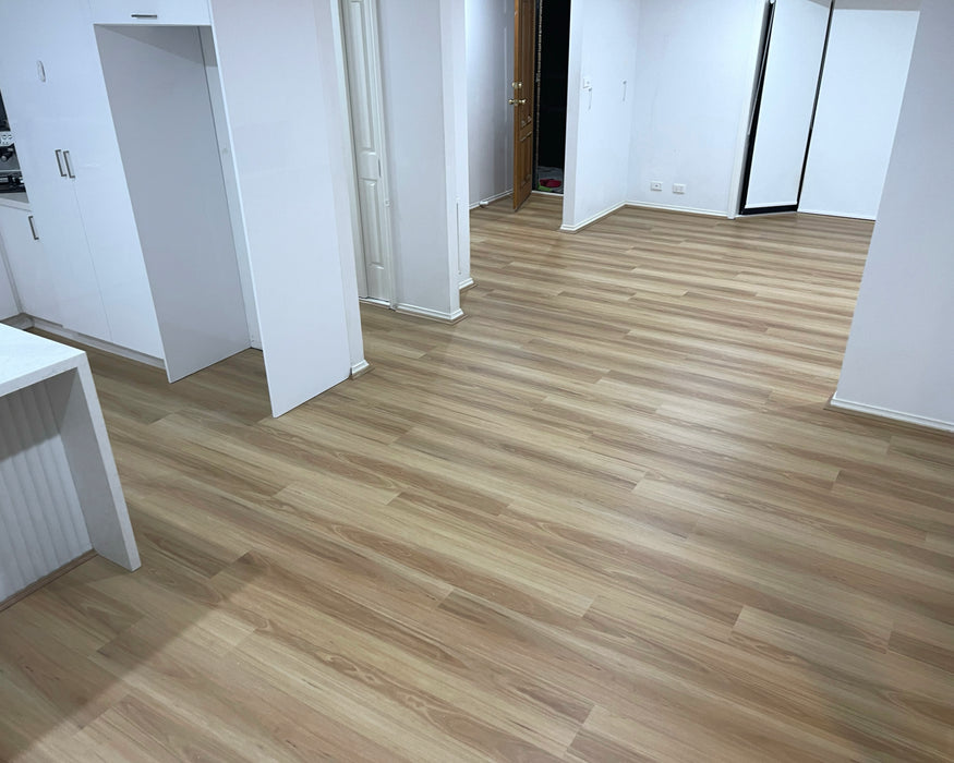 Iron Blackbutt 6.5mm Hybrid Flooring (HHF18)