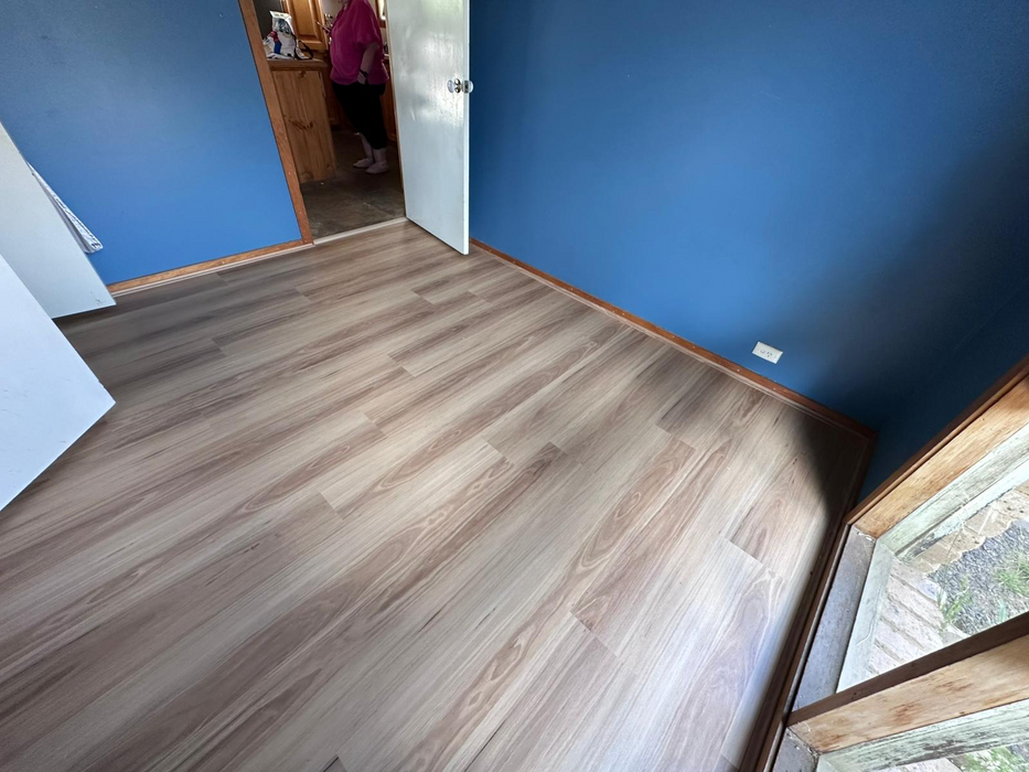 Iron Blackbutt 6.5mm Hybrid Flooring (HHF18) - National Floors