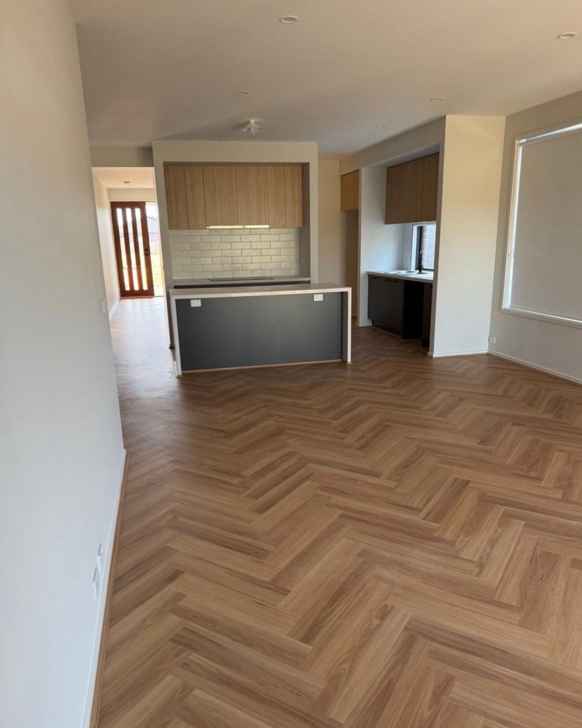 Raw Blackbutt 8mm Hybrid Flooring (HP45)