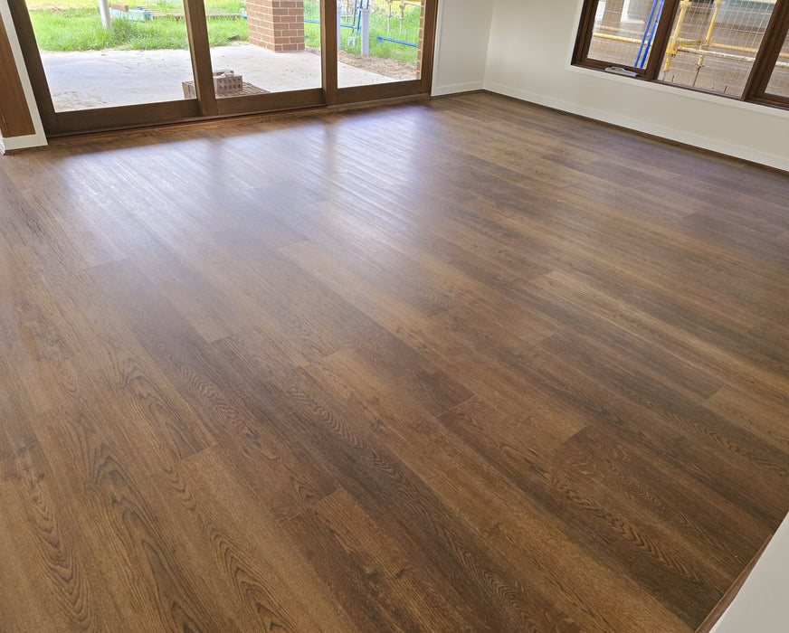 Deep Brown 7.5mm Hybrid Flooring (HP33)