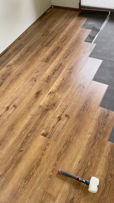 American Oak 12mm Laminate Flooring (ECO500) AC5