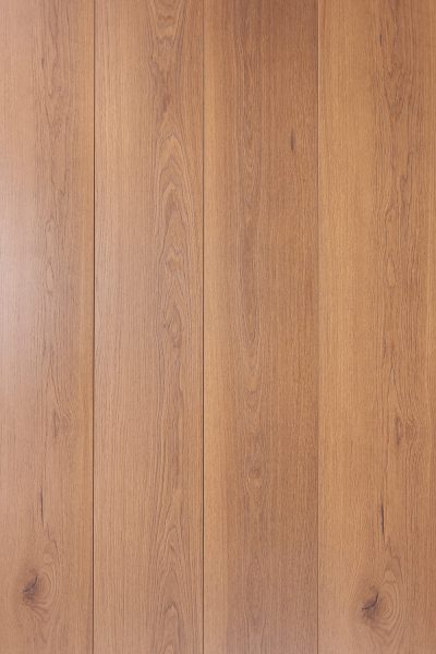 Amber Oak 12mm Laminate Flooring (LCW3)