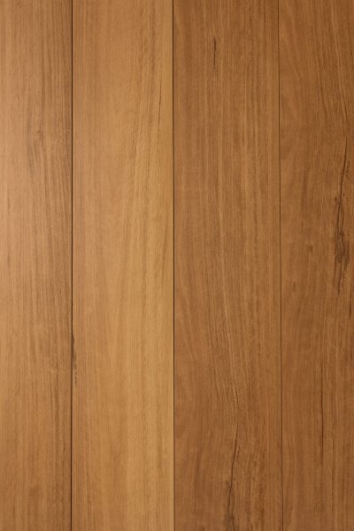 Raw Blackbutt 12mm Laminate Flooring (LCW5)