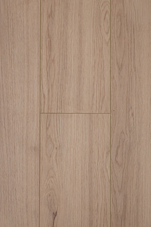 Lumen Oak 12mm Laminate Flooring (LCW7)