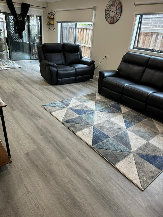 Grey Oak 7mm Hybrid Flooring (VIP650)