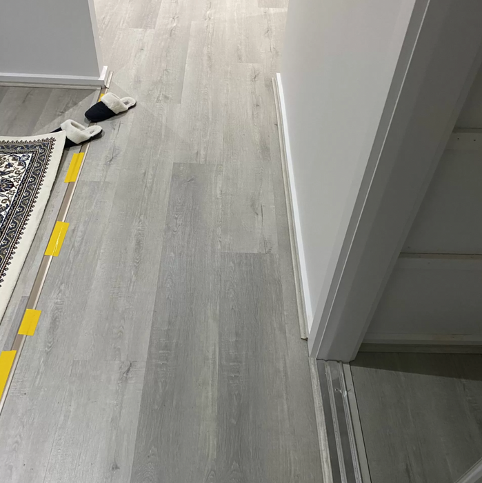 Diamond 7.5mm Hybrid Flooring (HP21)