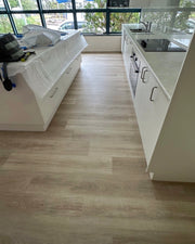 Lumen Oak Vinyl Flooring (VG31)