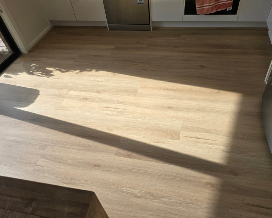 Fawn 7mm Hybrid Flooring (VIP400)