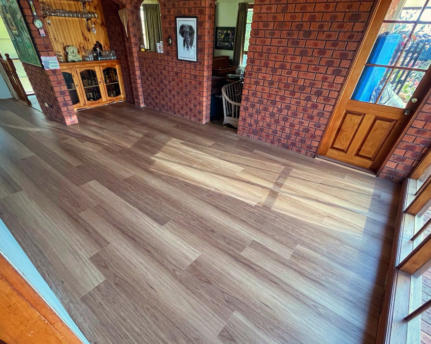 New England Blackbutt 7mm Our Range Flooring (VIP200)