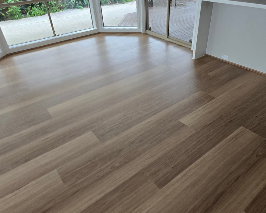 New England Blackbutt 7mm Hybrid Flooring (VIP200) - National Floors