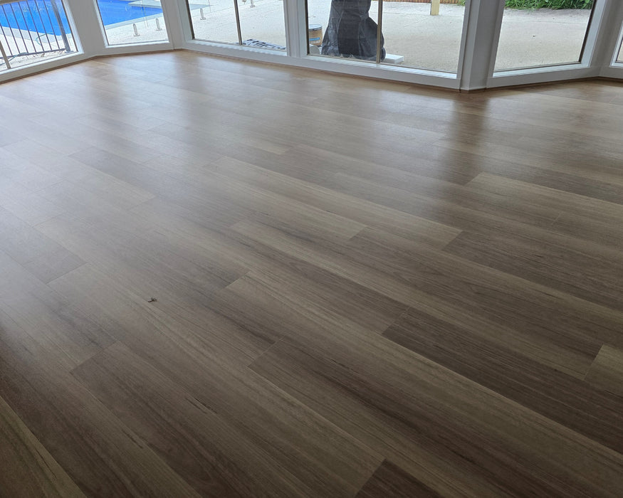 New England Blackbutt 7mm Hybrid Flooring (VIP200) - National Floors