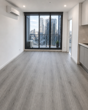 Grey Oak 7mm Hybrid Flooring (VIP650)