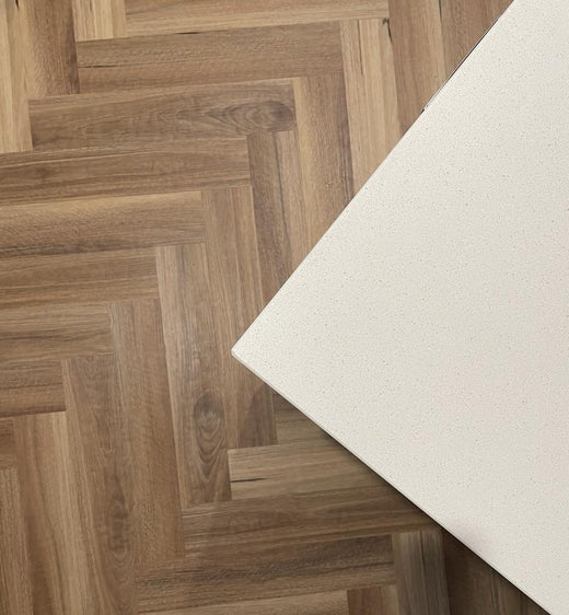 Wild Spotted Gum 7mm Hybrid Flooring (HCW20)
