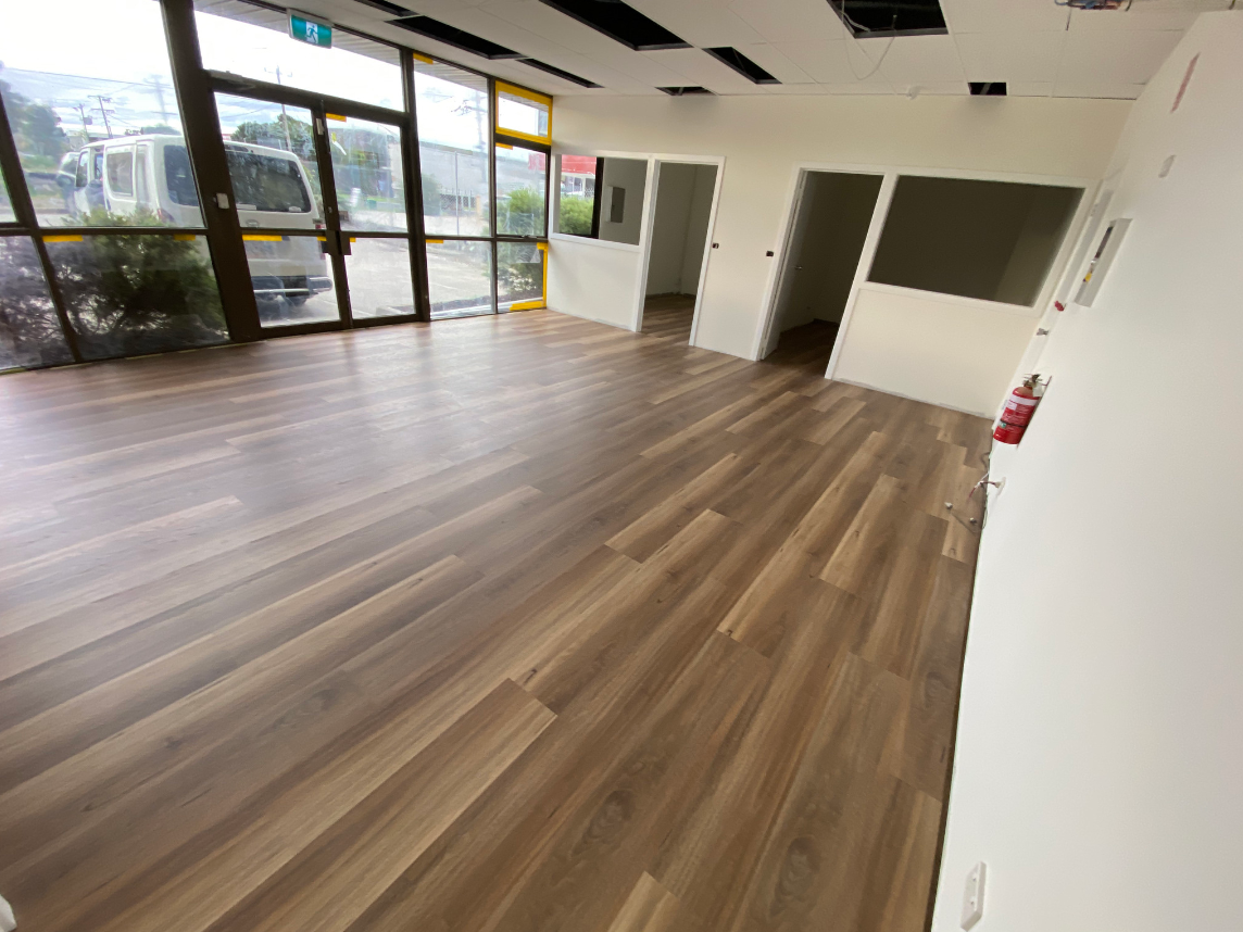Summit Spotted Gum 9.7mm Hybrid Flooring (HT27)